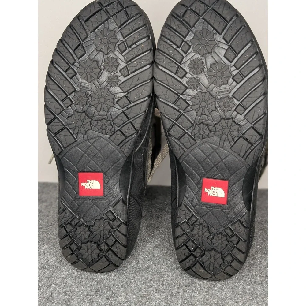 The North Face Shellista III Mid Waterproof Insulated Winter Boot Gray Size 8.5